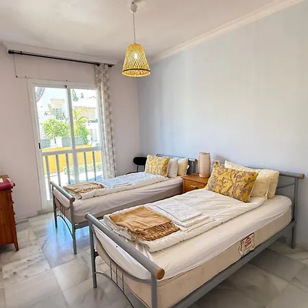 Lovely Terrace Golf Valley 10min